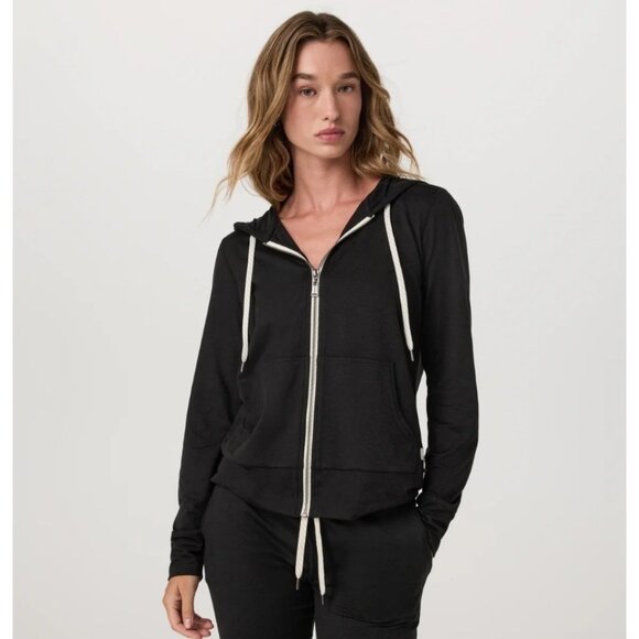Vuori Halo Performance Hoodie 2.0 Soft DreamKnit Black Heather Stretch Medium - Picture 1 of 9